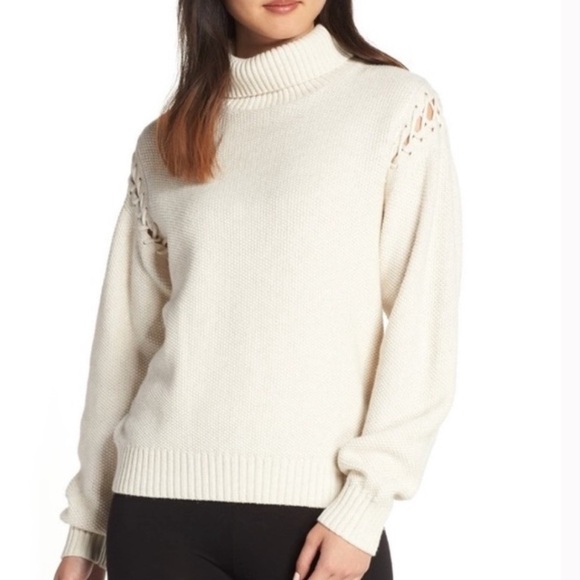 UGG Gisele Turtleneck Sweater Cream Heather Lattice Shoulder Pullover Knit Sz S - Picture 16 of 16